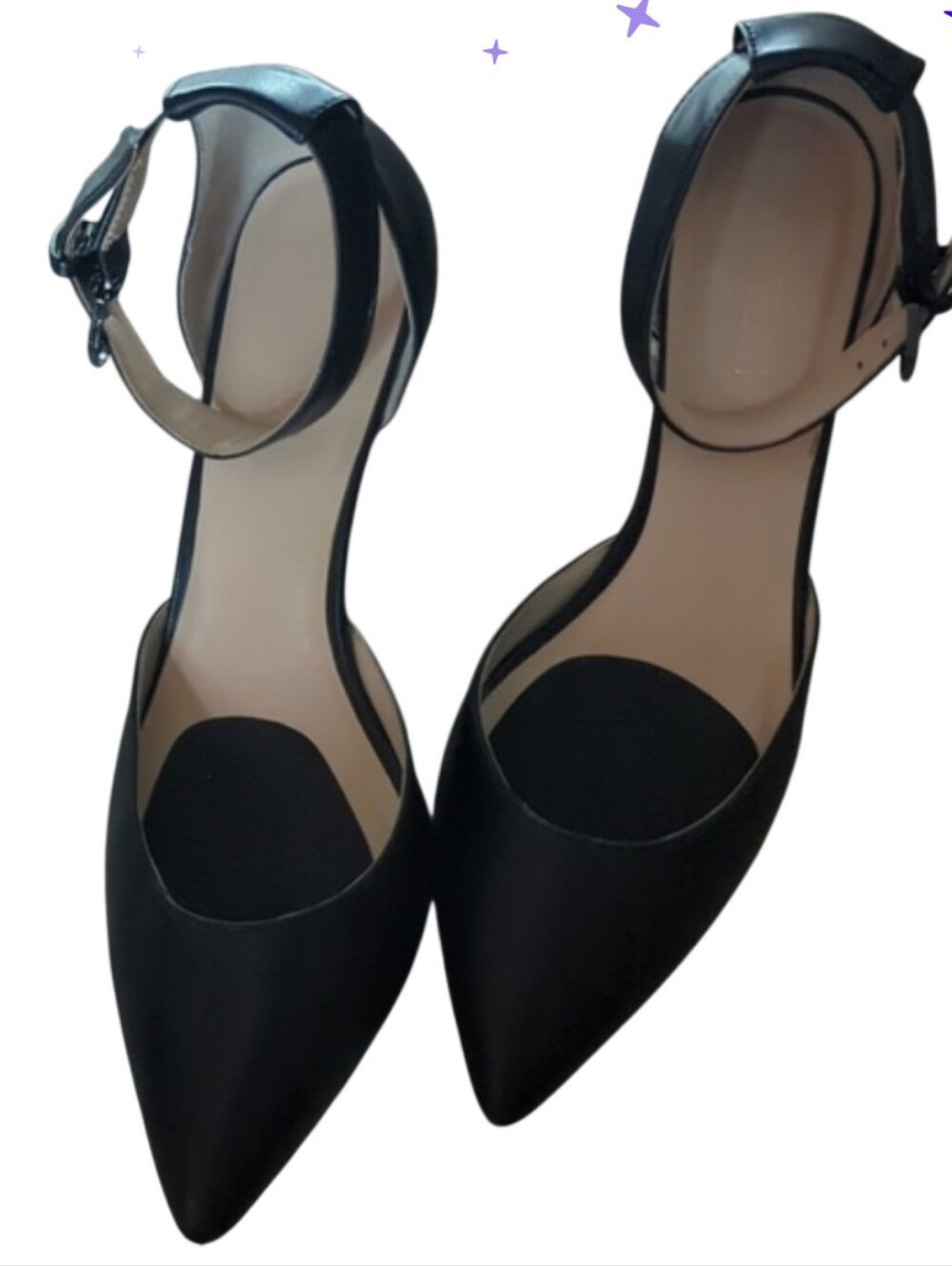 Jenn Ardor Classic Black Pointed Toe Heels. Lovingly Pre Owned.